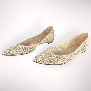 Manolo Blahnik Ballerina Beige Lace Flat Slip-ons Women’s - Size 37.5